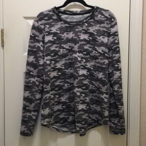 Warm Essentials by Cuddl Duds Camo Long Sleeve Top Large